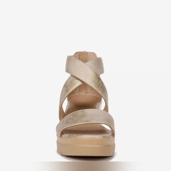 SOUL Naturalizer Goodtimes Wedge Strappy Gold Sandal Suze 11W - Picture 3 of 15